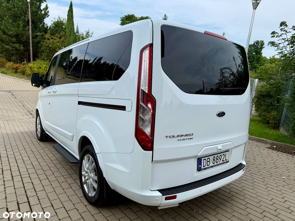 Ford Tourneo Custom 2.0 EcoBlue L1 Titanium - 7