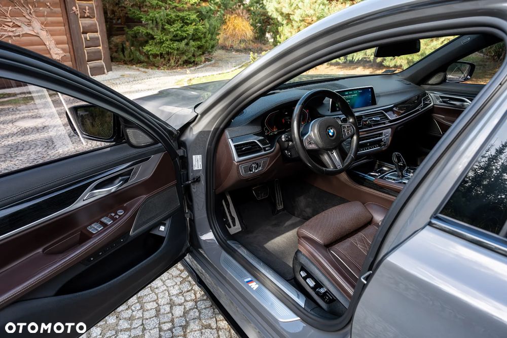 BMW Seria 7 750Ld xDrive sport - 21