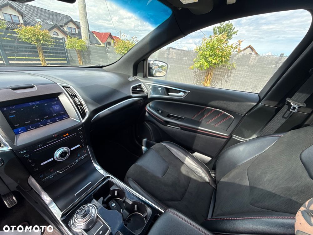 Ford Edge 2.0 EcoBlue Bi-Turbo 4x4 ST-LINE - 11