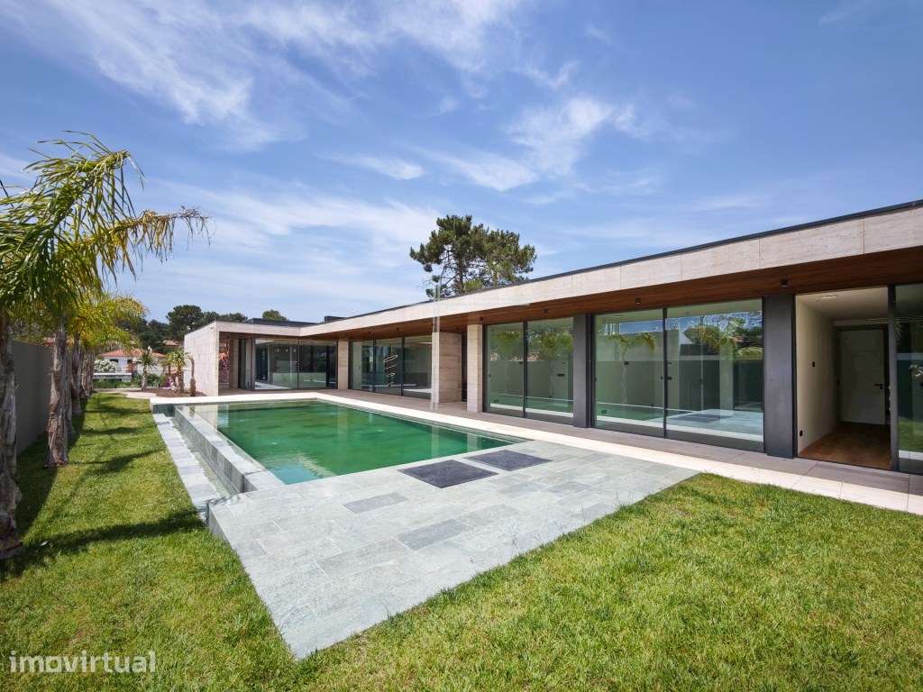 Moradia isolada T5, arquitetura contemporânea com piscina - Verdizela - Grande imagem: 3/60