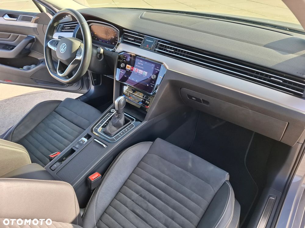 Volkswagen Passat Variant 1.5 TSI EVO Elegance DSG - 29
