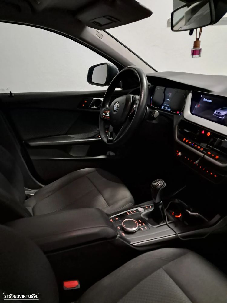 BMW 116 d Line Sport - 12
