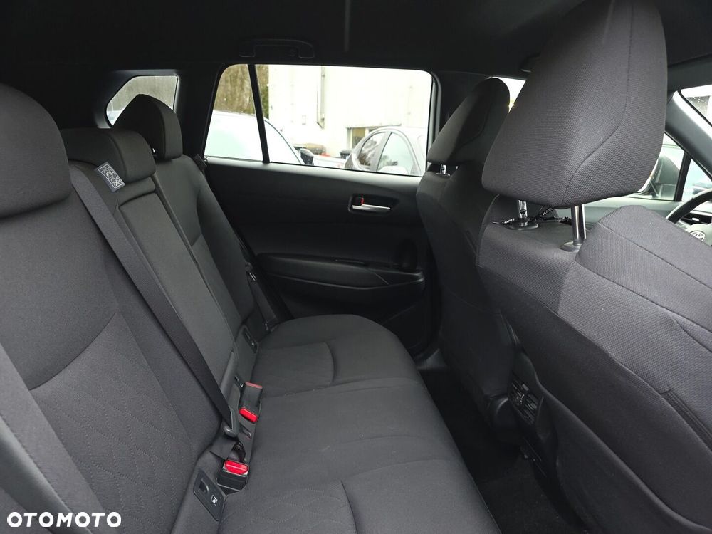 Toyota Corolla Cross - 9