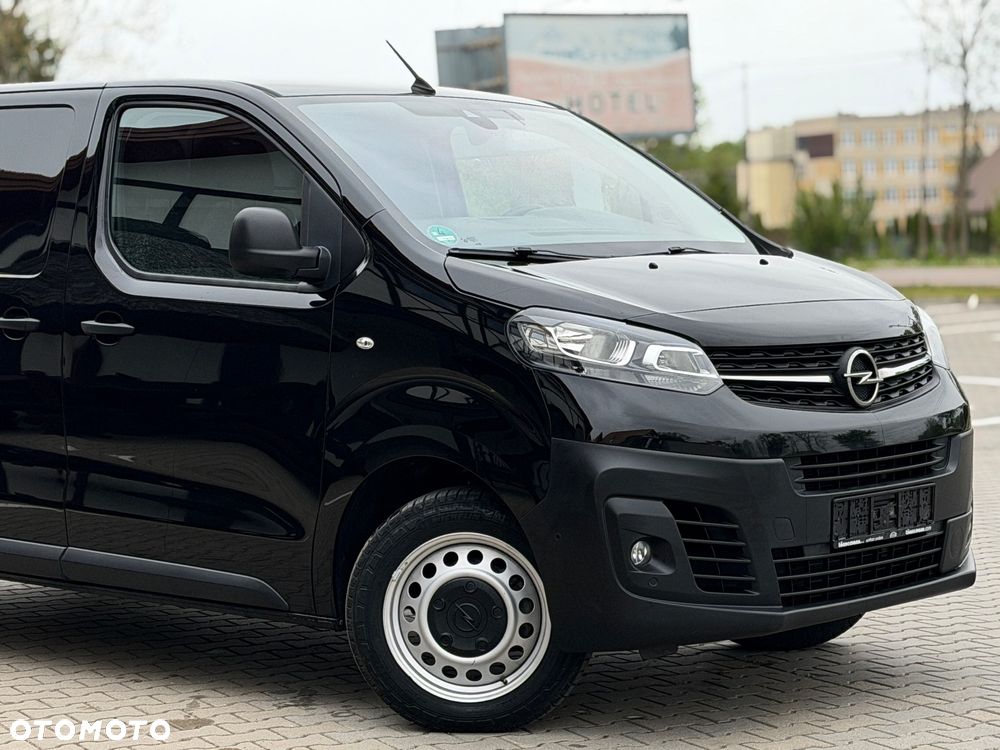 Opel Vivaro - 10