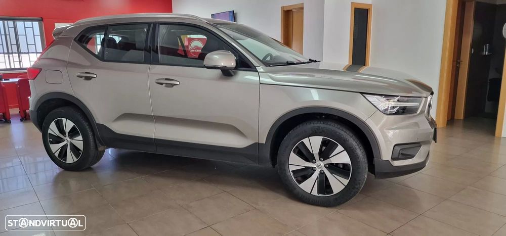 Volvo XC 40 1.5 T2 Momentum Plus Geartronic - 8