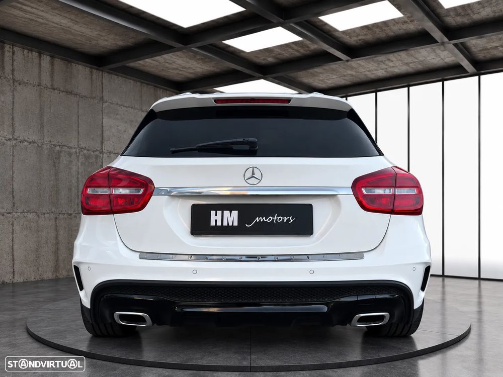 Mercedes-Benz GLA 180 d 7G-DCT AMG Line - 7