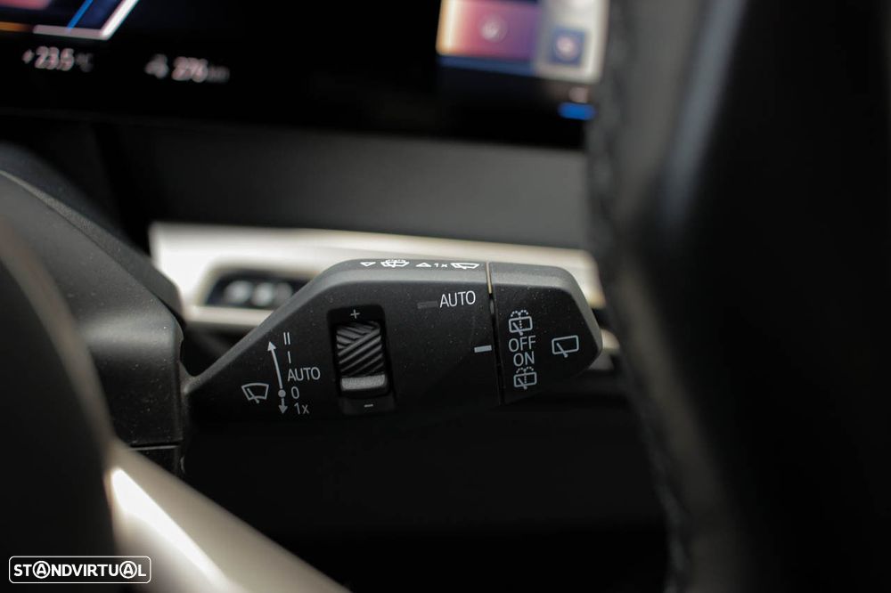 BMW iX xDrive40 - 25