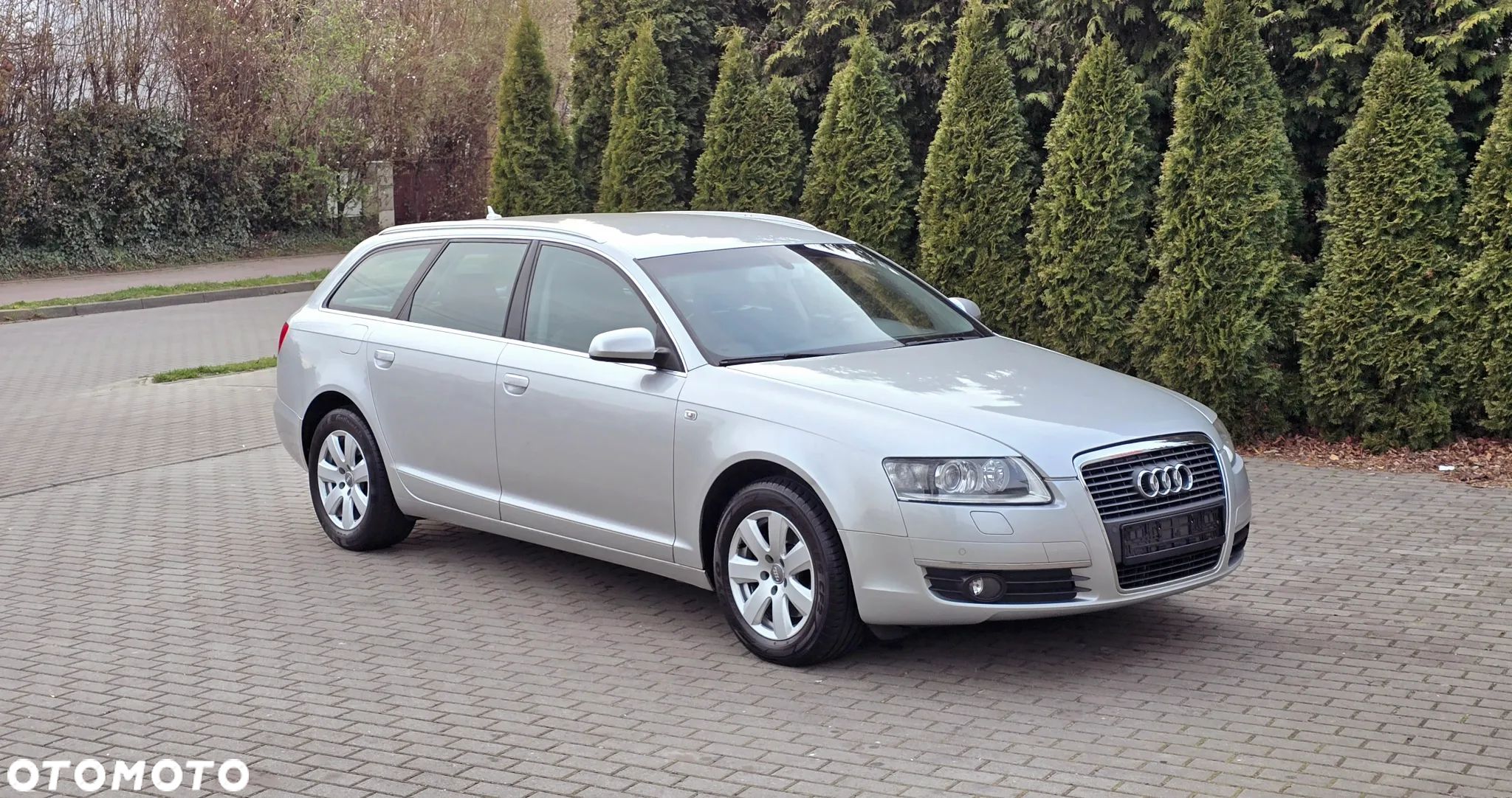 Audi A6 Avant 2.4 - 1