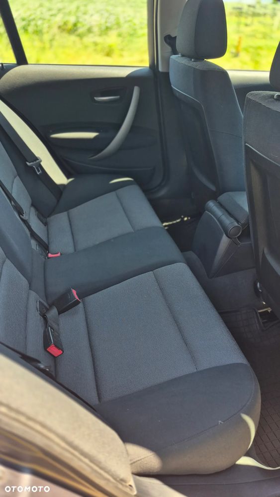 BMW Seria 1 116i - 10