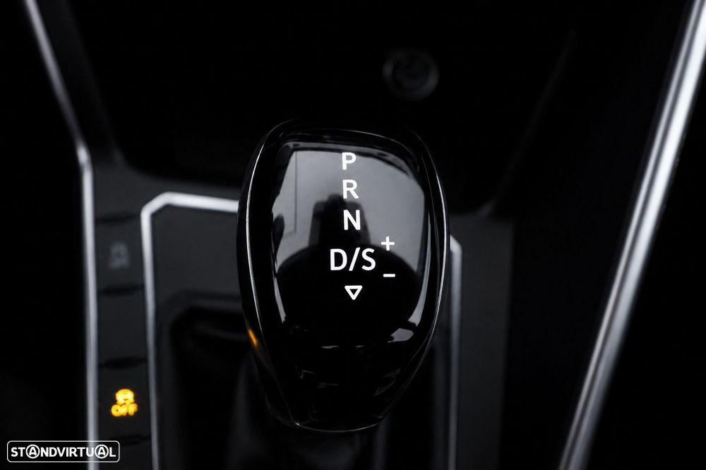 VW Polo 1.0 TSI Urban DSG - 33