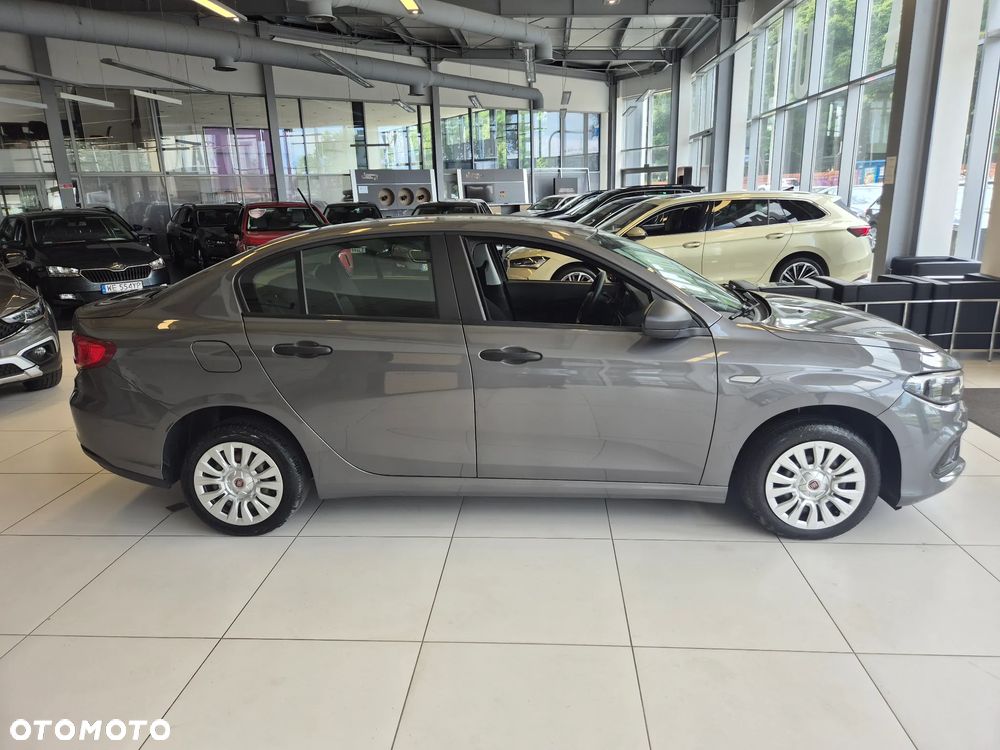 Fiat Tipo 1.0 T3 - 6