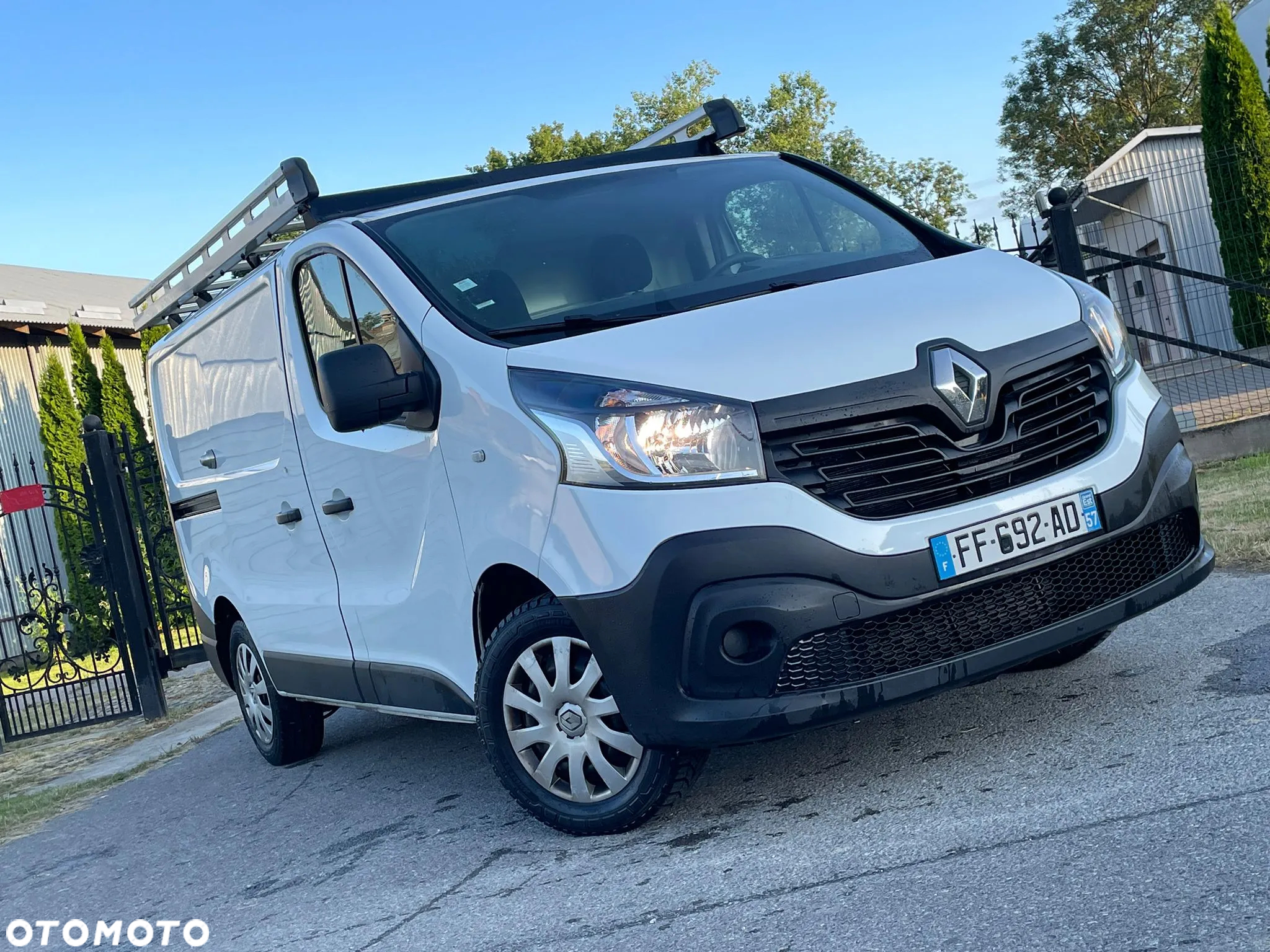 Renault TRAFIC - 4
