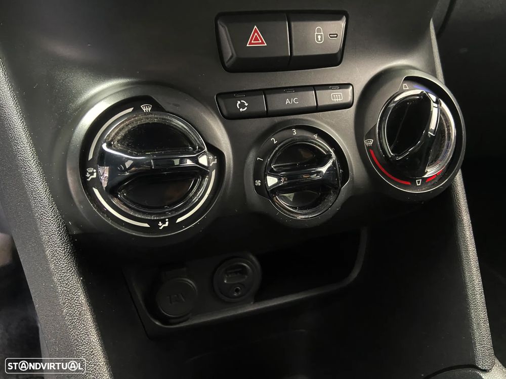Peugeot 208 1.2 PureTech Style - 19