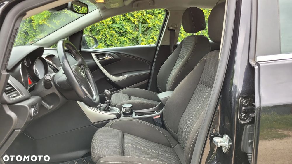 Opel Astra 1.4 Turbo - 27
