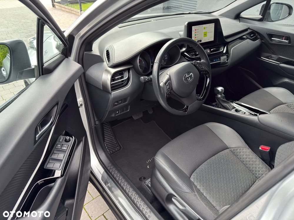 Toyota C-HR - 5