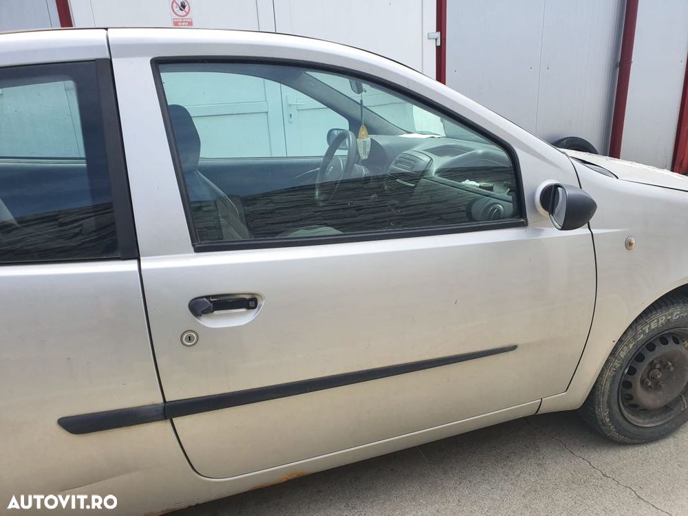 USA FIAT PUNTO 188 D. - 1