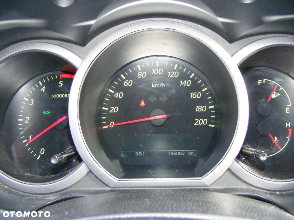 Suzuki Grand Vitara 1.9 DDiS - 10