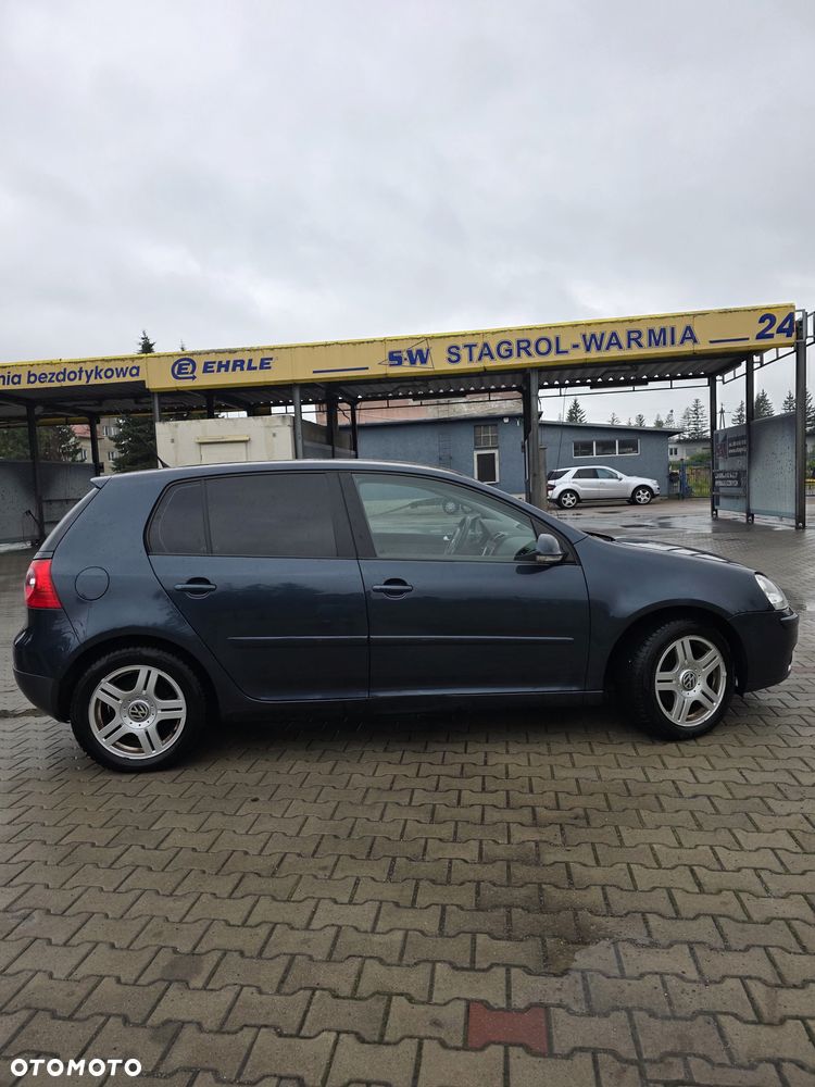 Volkswagen Golf - 4