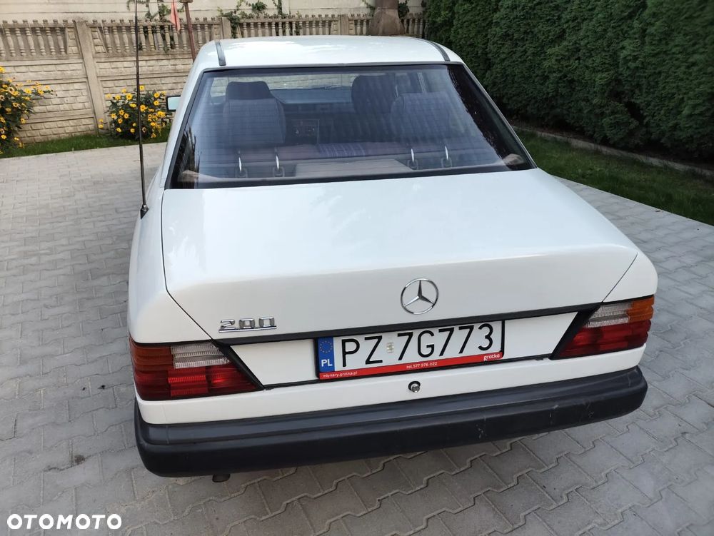 Mercedes-Benz W124 (1984-1993) - 4