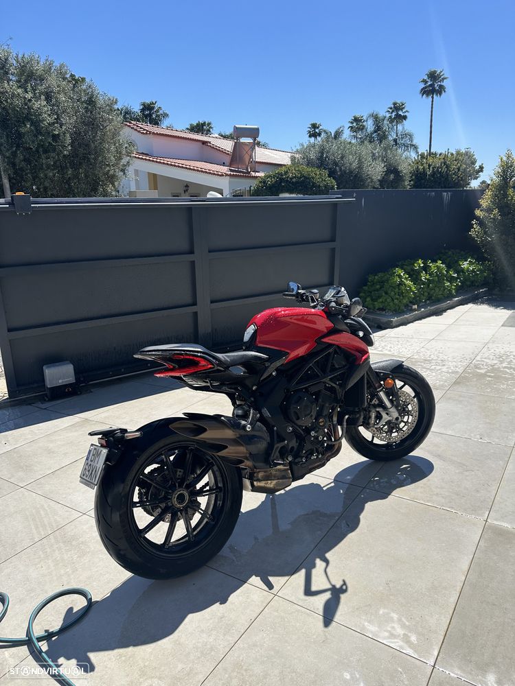 MV Agusta Dragster R - 4