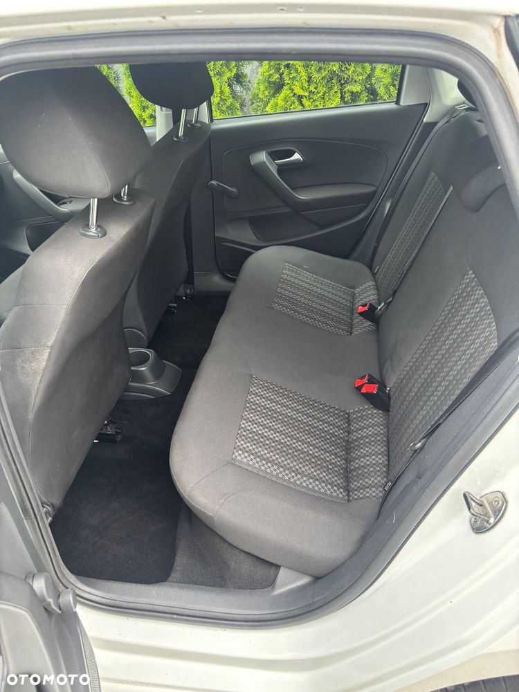 Volkswagen Polo - 7