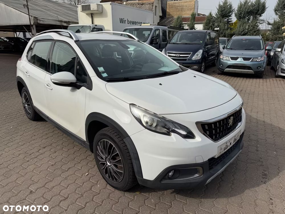 Peugeot 2008 PureTech 110 Stop&Start Allure - 13