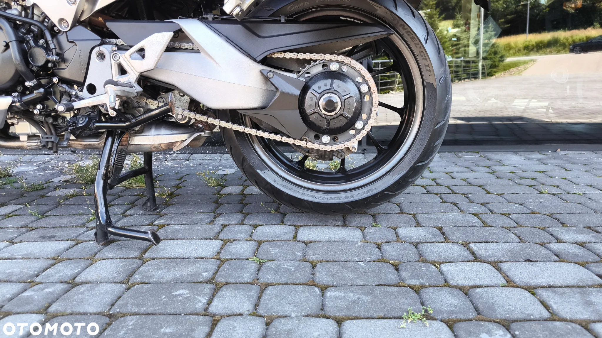 Honda VFR - 25