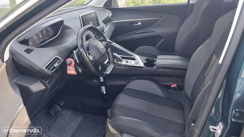 Peugeot 5008 BlueHDI 130 EAT8 Allure Business-Pack - 14