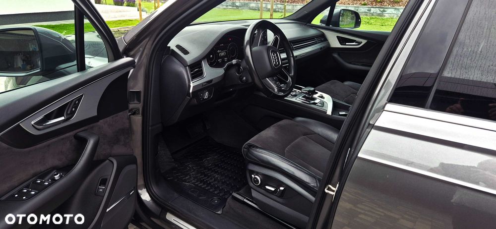 Audi Q7 - 2