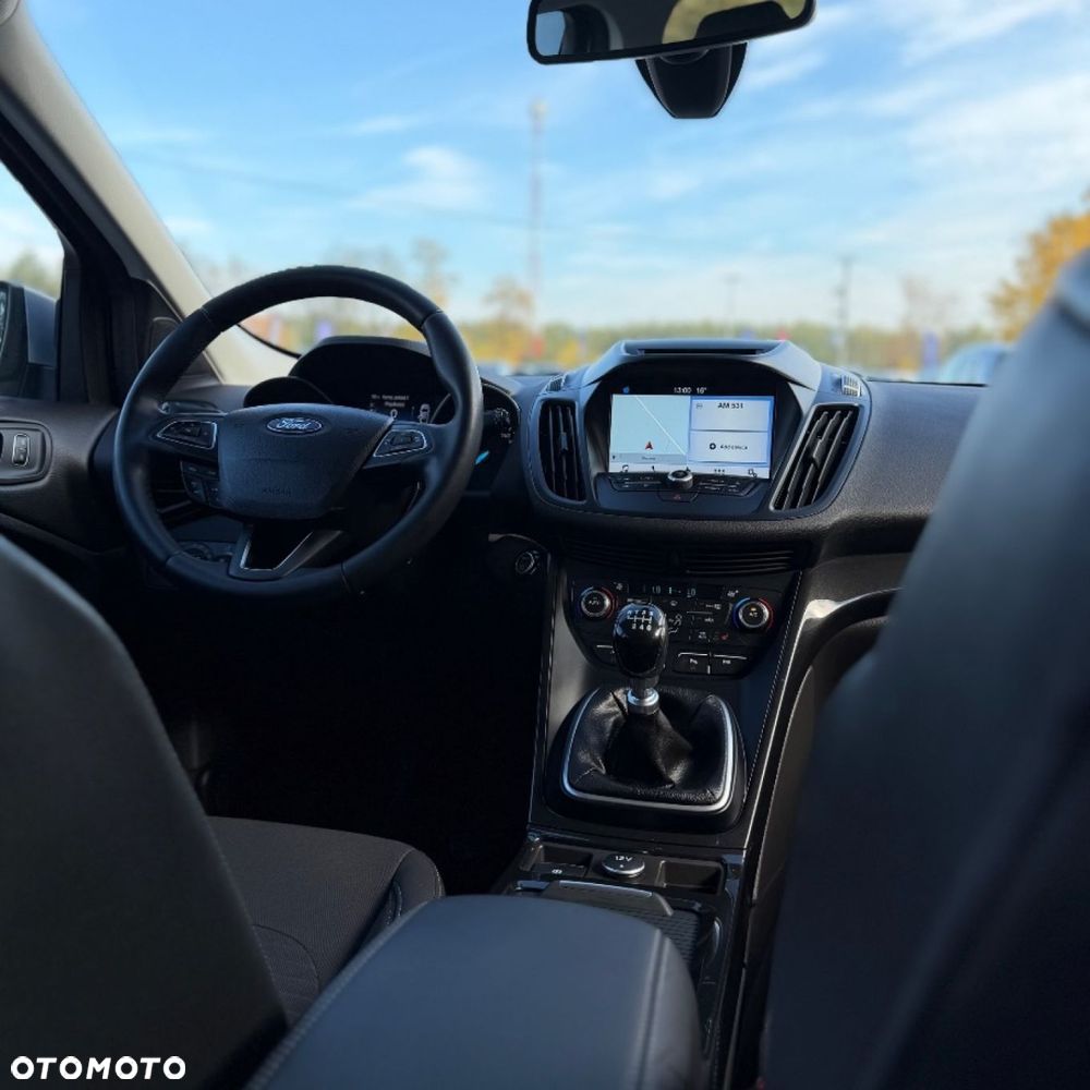 Ford Kuga - 26