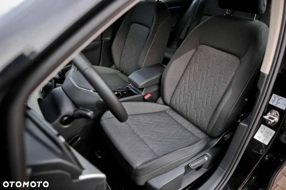 Volkswagen Golf 2.0 TDI Life - 16