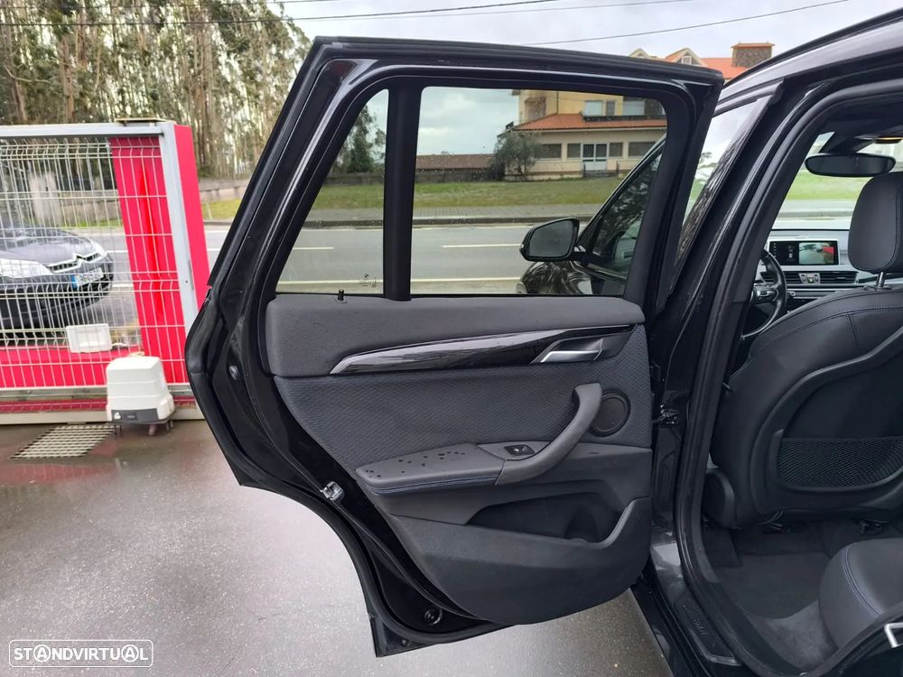 BMW X1 16 d sDrive Auto Pack M - 31