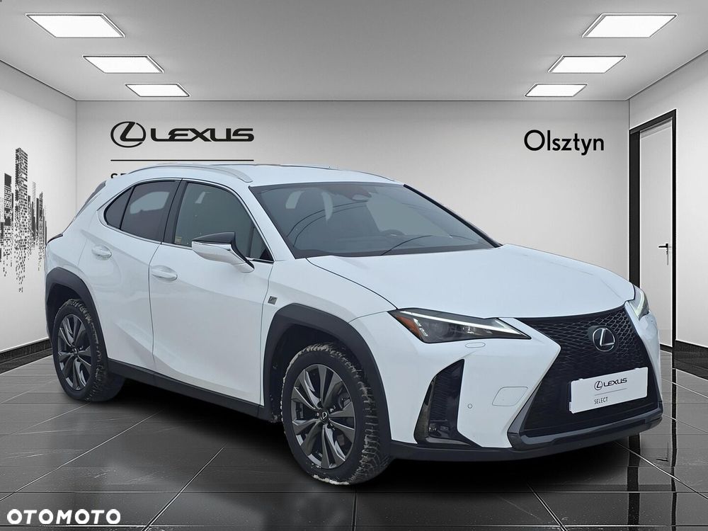 Lexus UX 300h F Sport Design - 7
