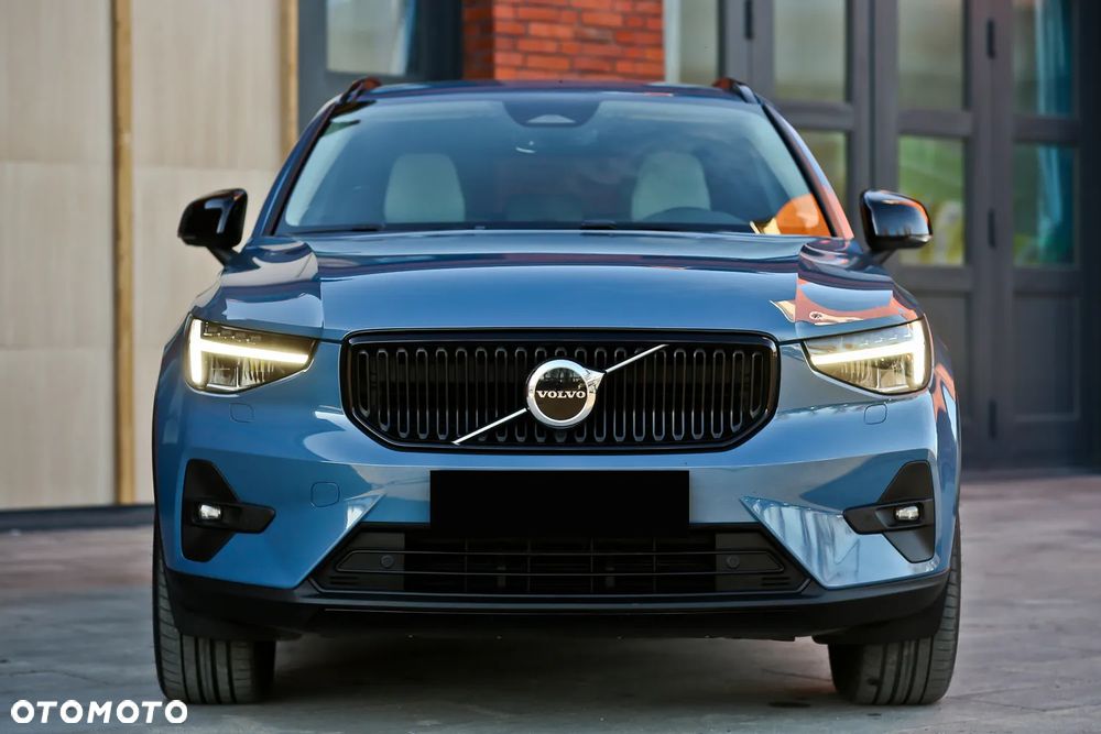 Volvo XC 40 B4 B AWD DKG Ultimate Bright - 7