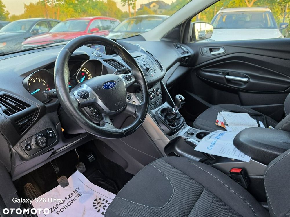 Ford Kuga - 28
