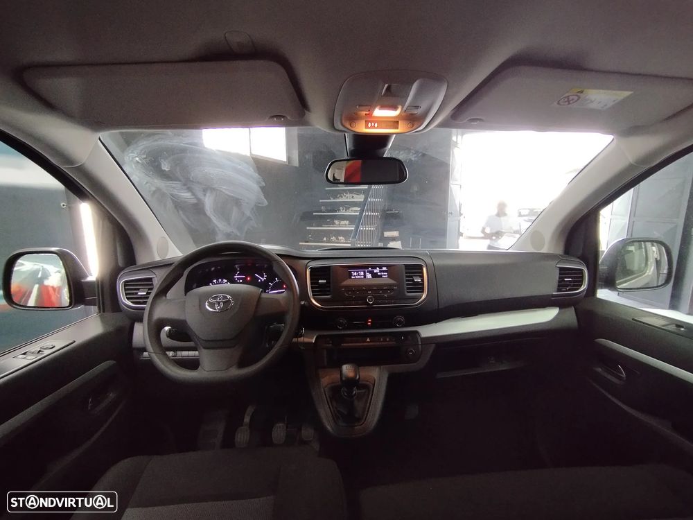 Toyota Proace Verso 2.0 D-4D L1 1.0T Comfort 9L - 16