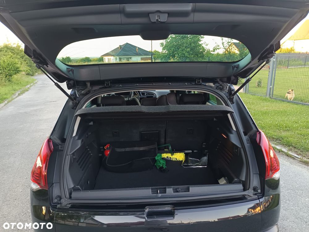 Peugeot 3008 1.6 HDi Style - 11