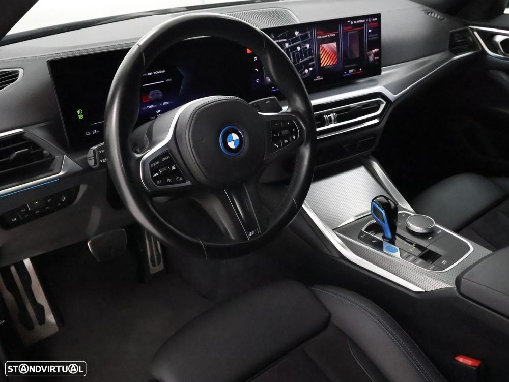 BMW i4 eDrive40 Pack Desportivo M - 13
