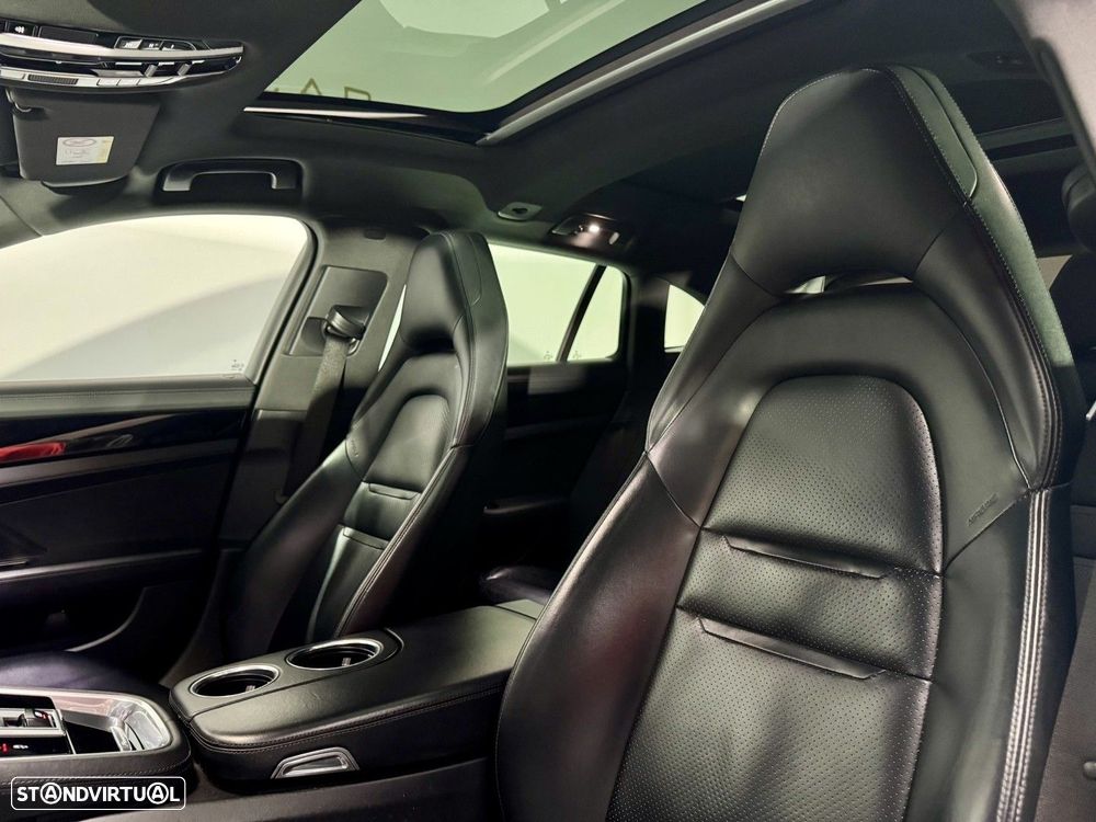 Porsche Panamera Sport Turismo 4 - 15