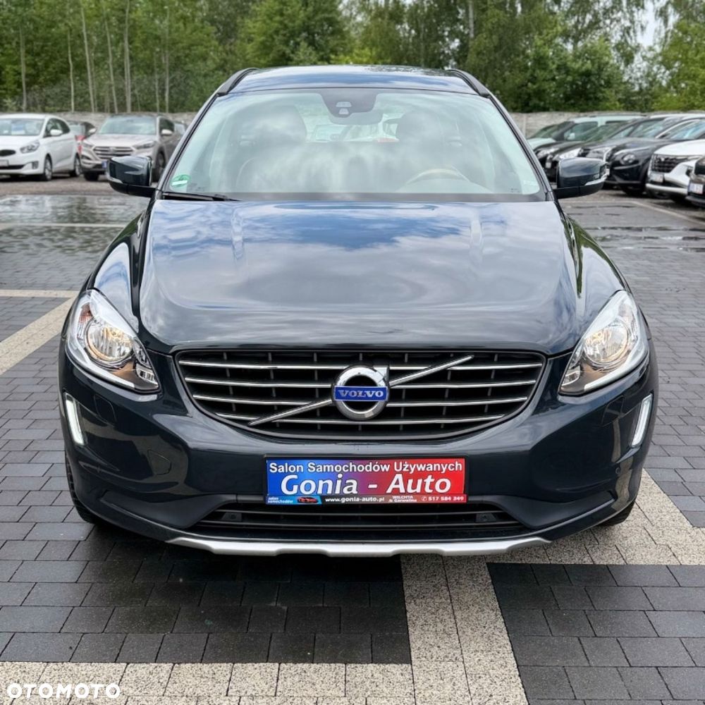 Volvo XC 60 - 4
