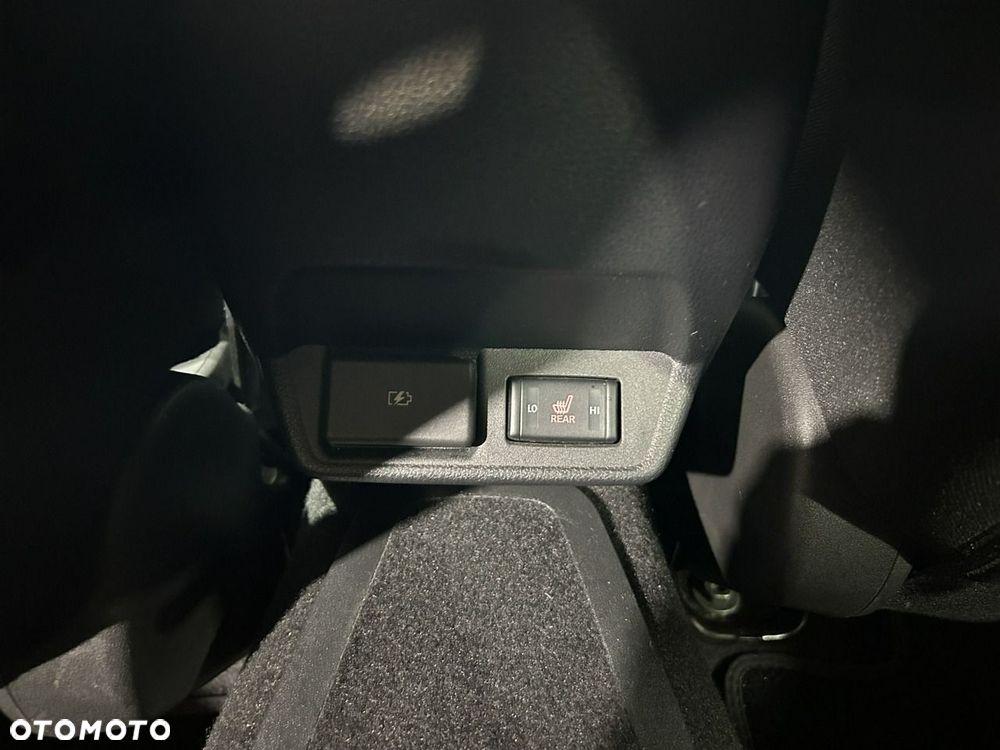 Nissan Leaf - 24