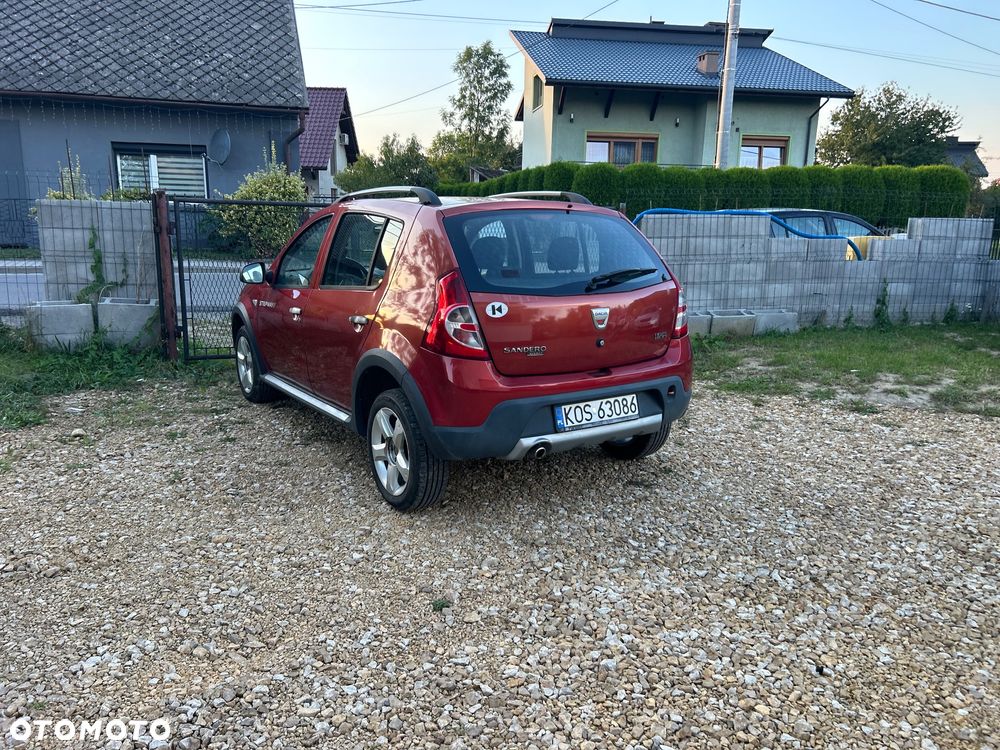 Dacia Sandero 1.6 Hi-Flex - 5