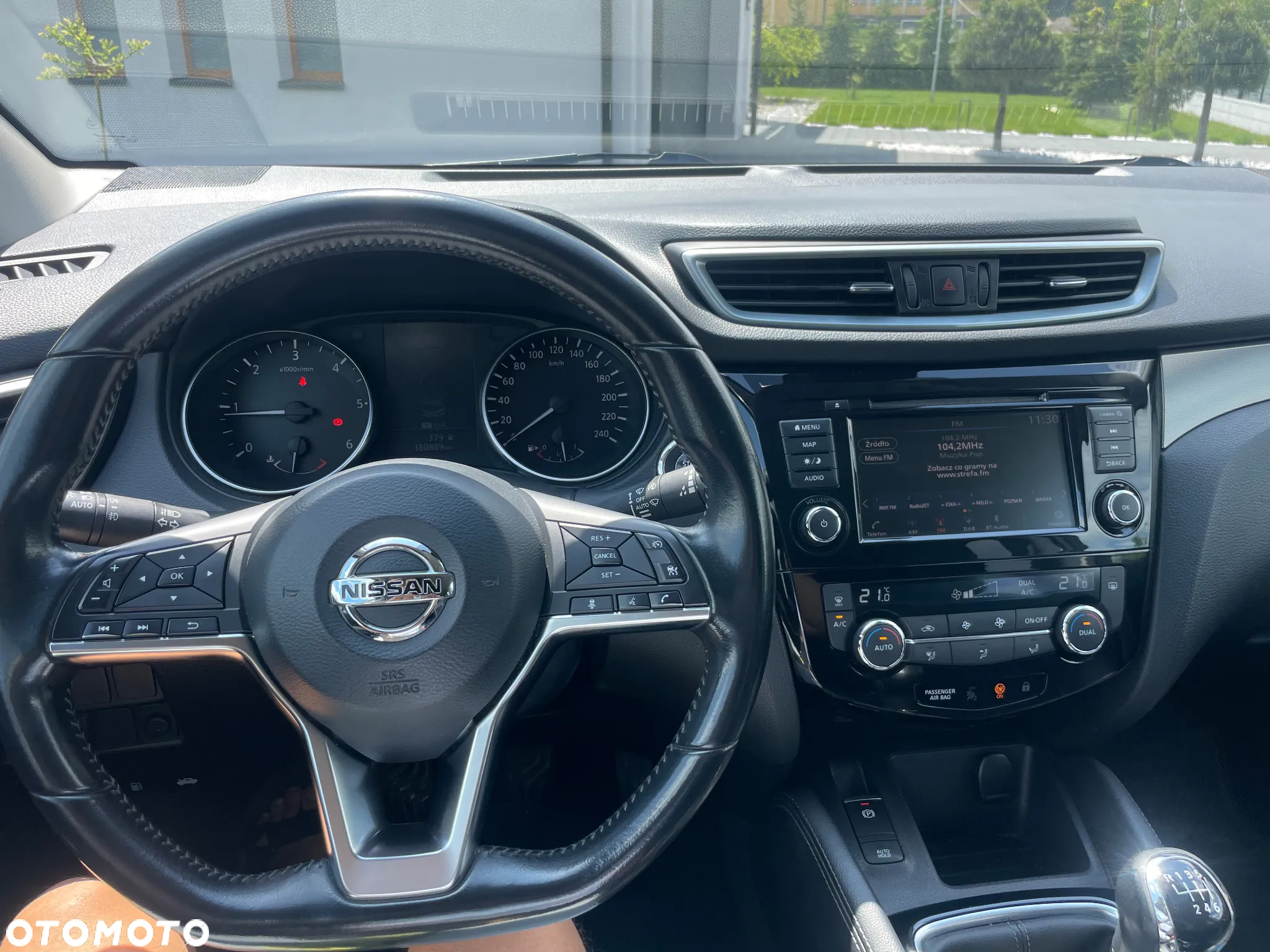 Nissan Qashqai 1.7 dCi N-Connecta - 6