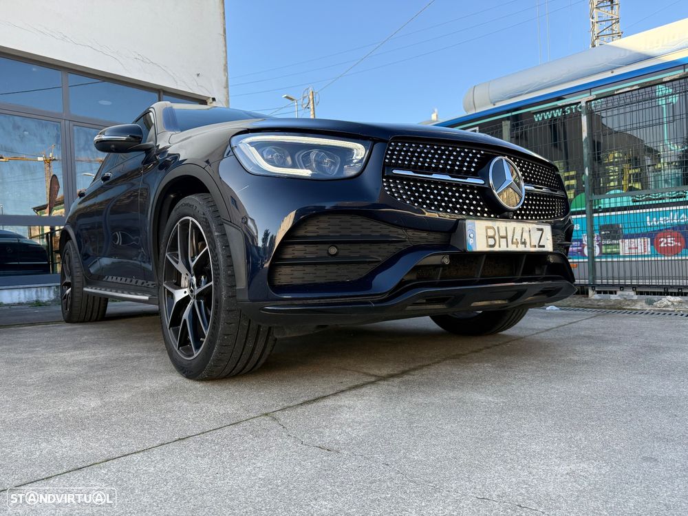 Mercedes-Benz GLC 220 d Coupe 4Matic 9G-TRONIC AMG Line - 4