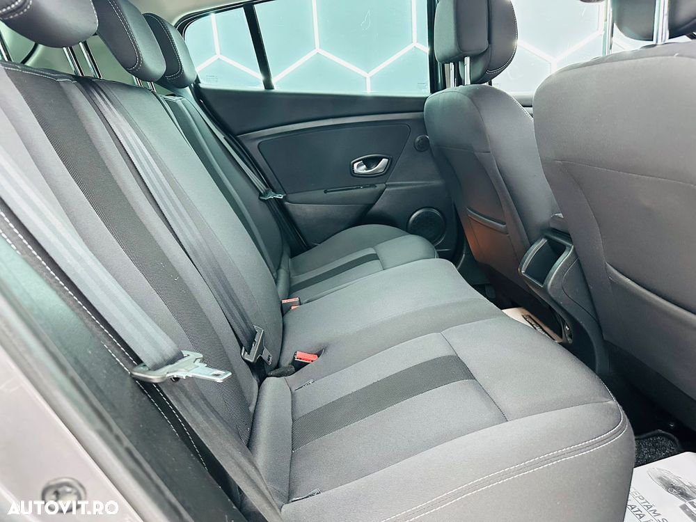 Renault Megane 1.6 16V 110 Dynamique - 7