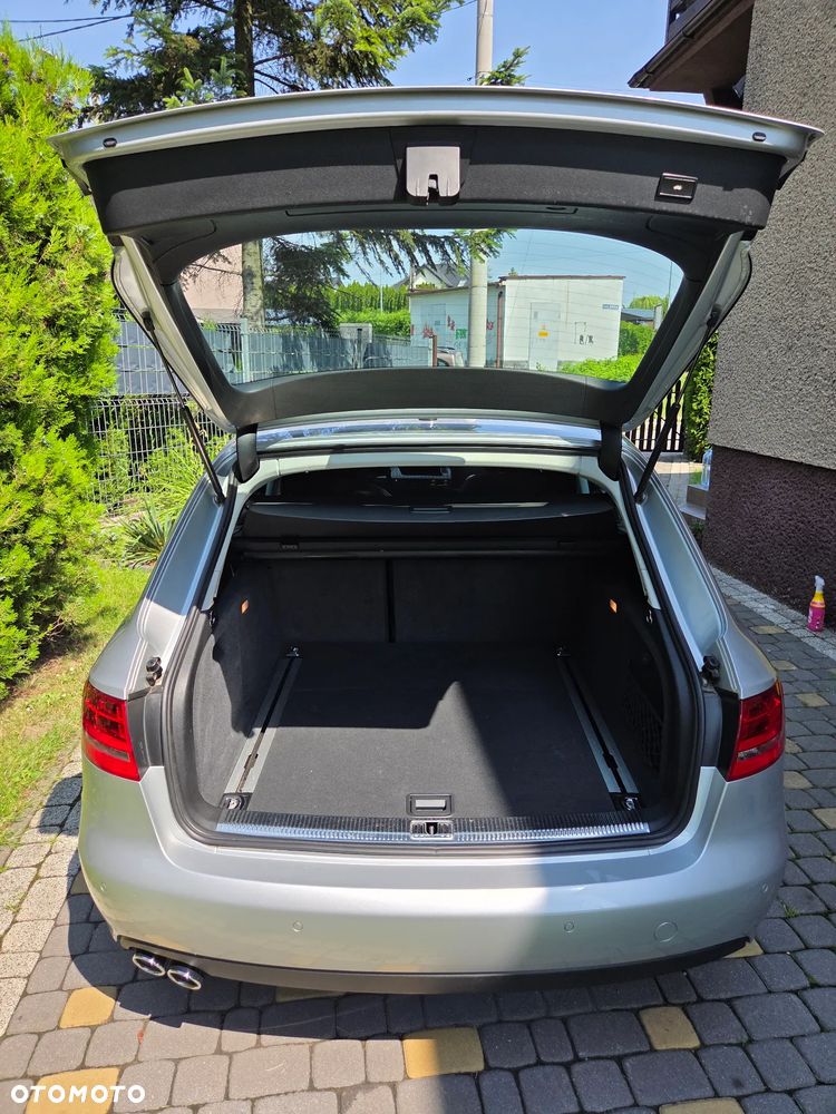 Audi A4 Avant 2.0 TDI - 17