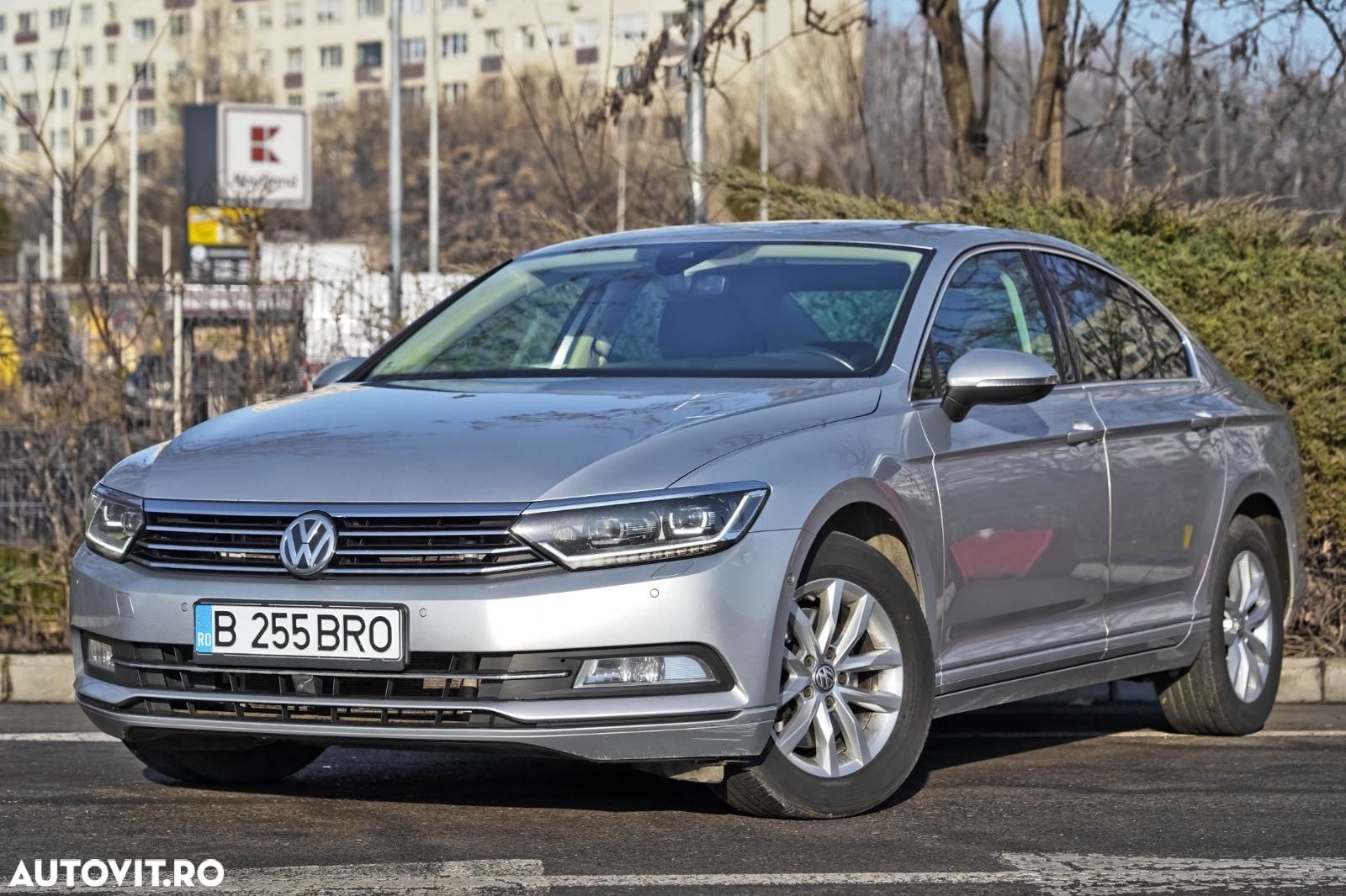 Volkswagen Passat Variant 2.0 TDI DSG Comfortline - 1