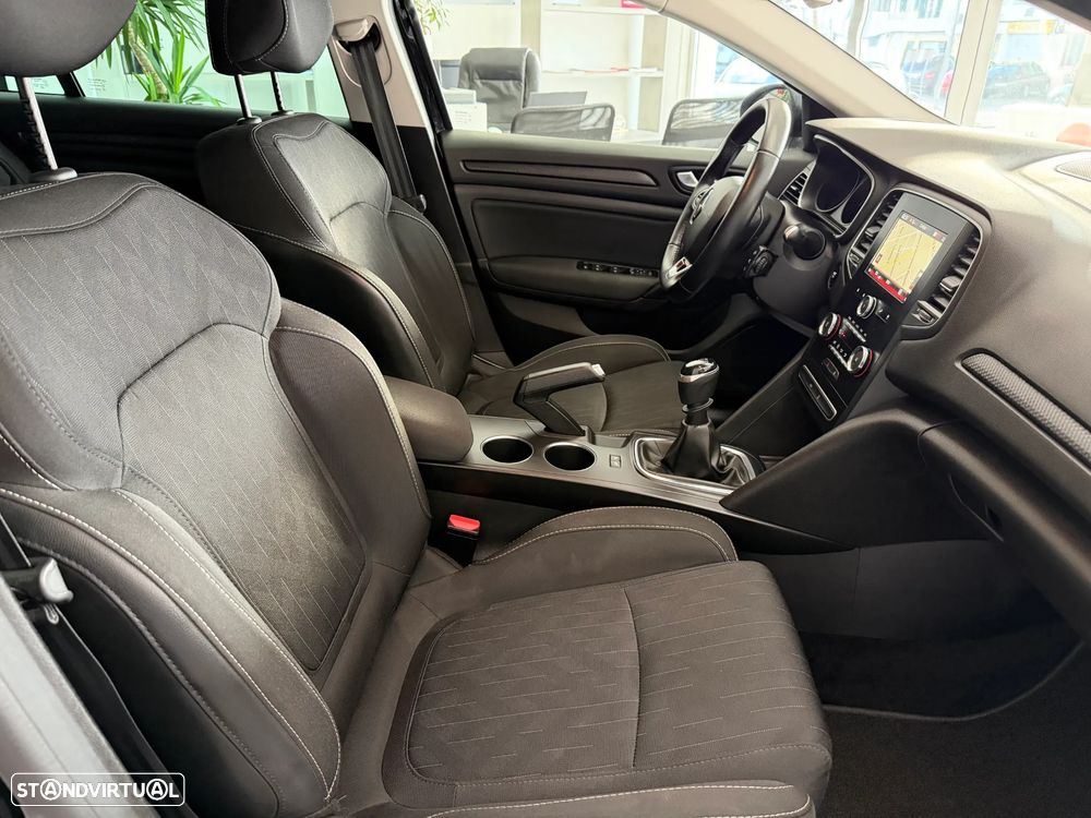 Renault Mégane Sport Tourer 1.5 Blue dCi Limited - 22