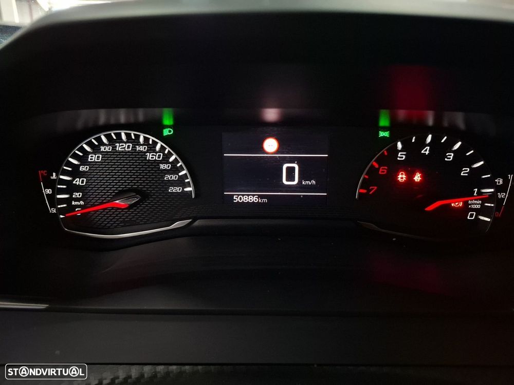 Peugeot 2008 1.2 PureTech Active - 15