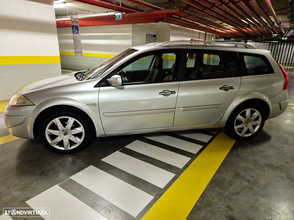 Renault Mégane Break 1.5 dCi Dynamique Luxe - 2